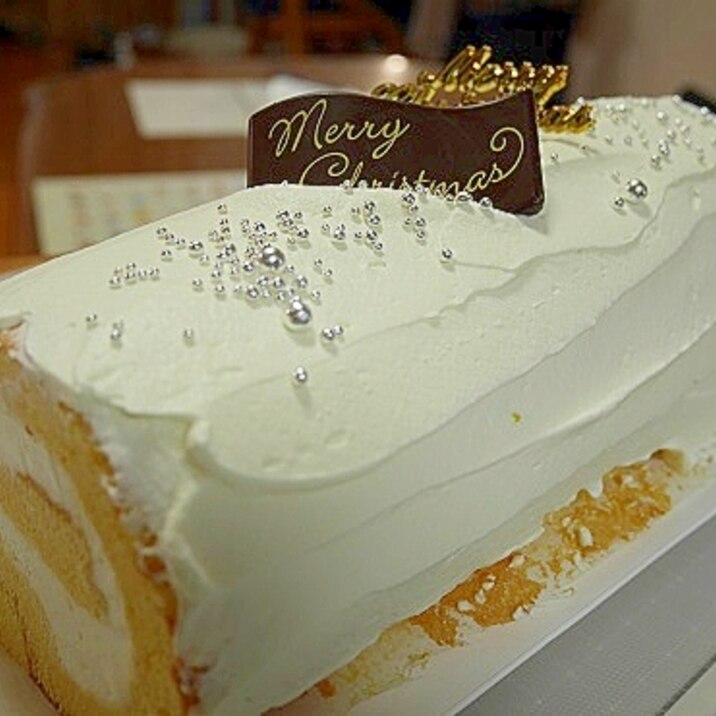 ホワイトクリスマスロールケーキ レシピ 作り方 By よっちごはん 楽天レシピ ホワイトクリスマスロールケーキ レシピ 作り方 By よっちごはん 楽天レシピ